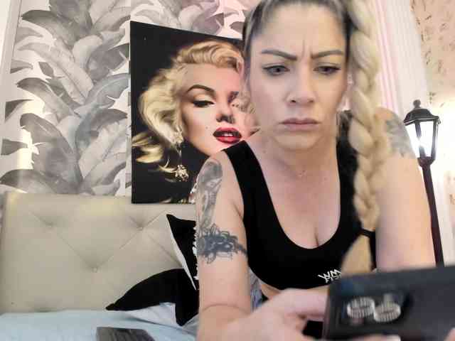 viktoria-davis webcam