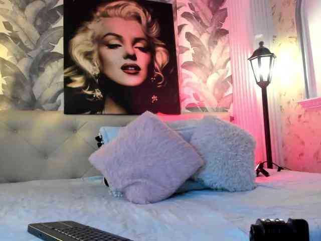 viktoria-davis webcam