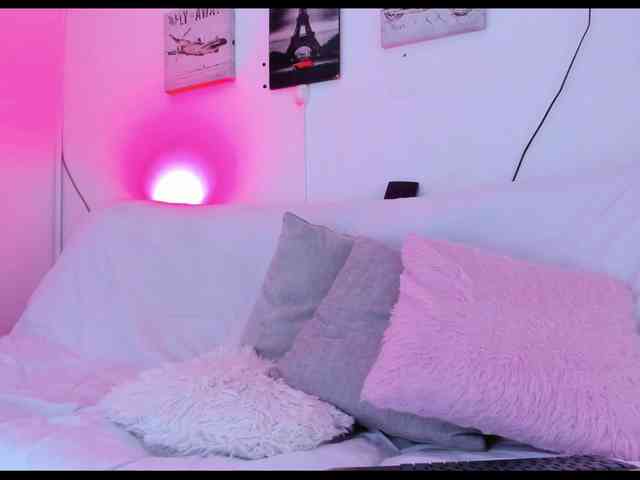 viktoria-davis webcam