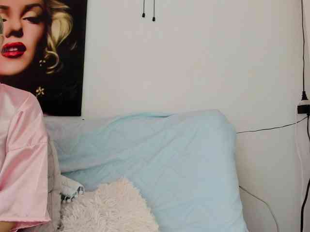 viktoria-davis webcam