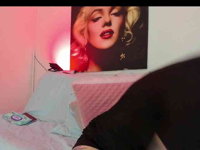 viktoria-davis webcam