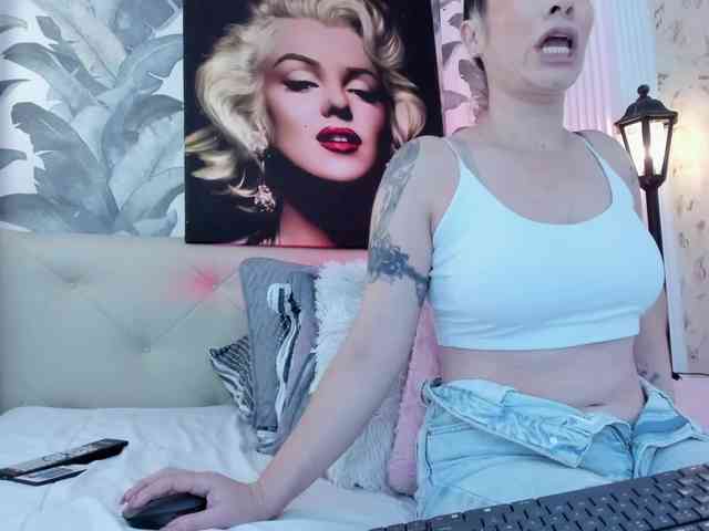 viktoria-davis webcam