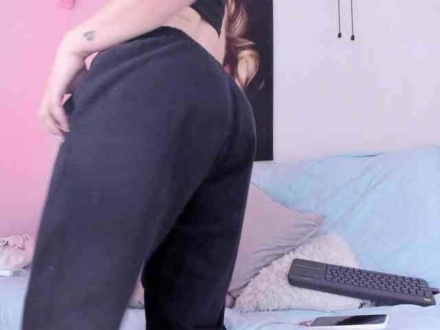 viktoria-davis webcam