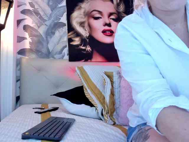 viktoria-davis webcam