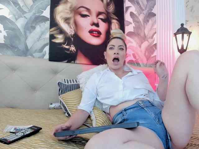 viktoria-davis webcam