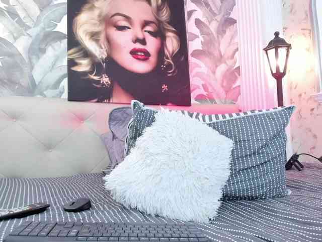viktoria-davis webcam