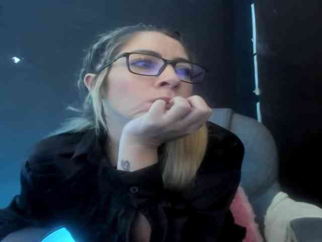 viktoria-davis webcam