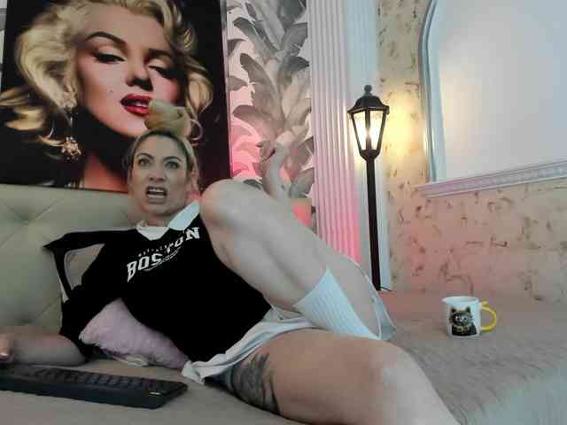 Viktoria-davis - Girl 