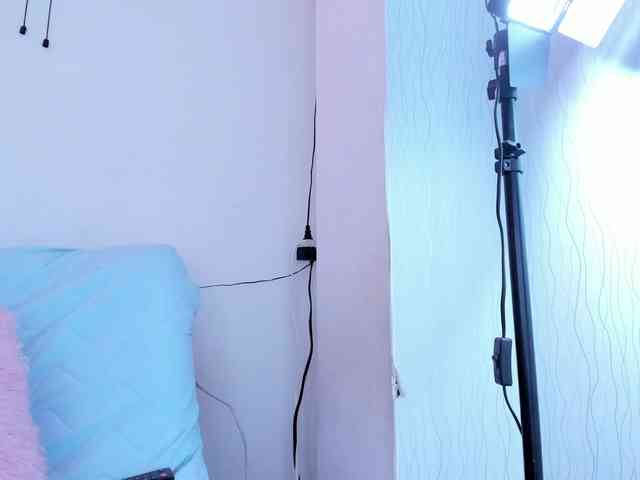 viktoria-davis webcam