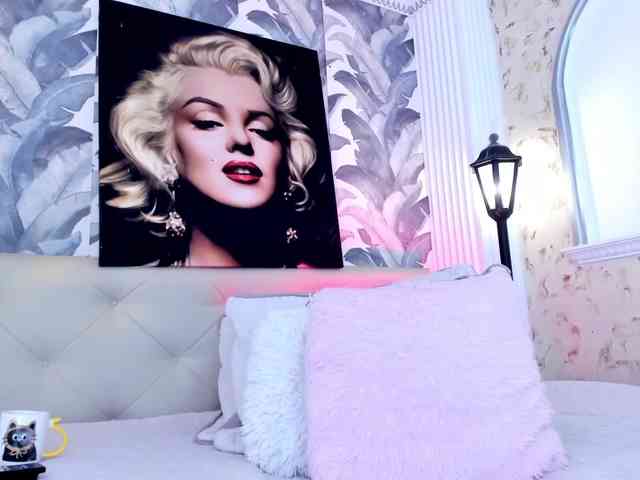 viktoria-davis webcam
