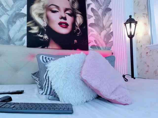 viktoria-davis webcam