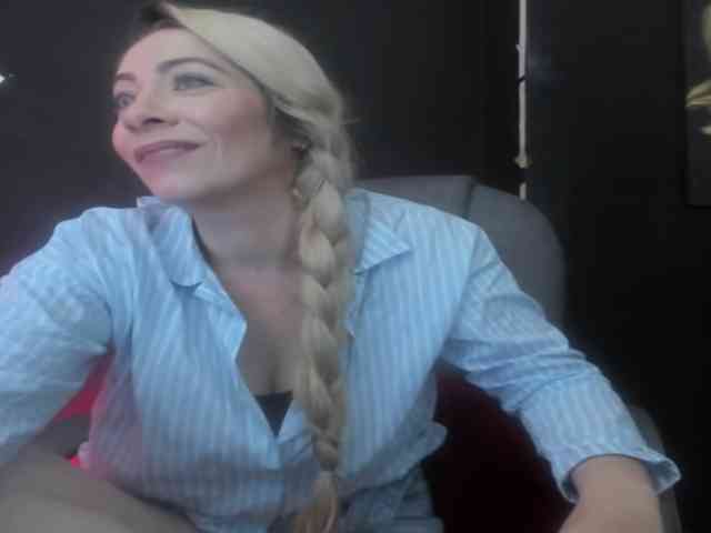 viktoria-davis