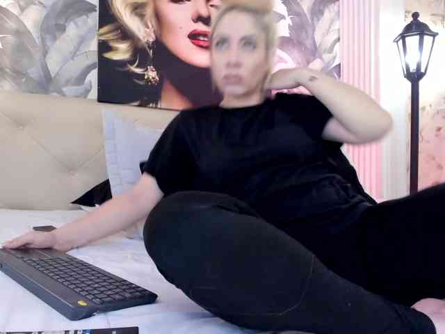 viktoria-davis webcam