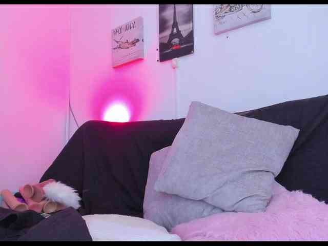 viktoria-davis webcam
