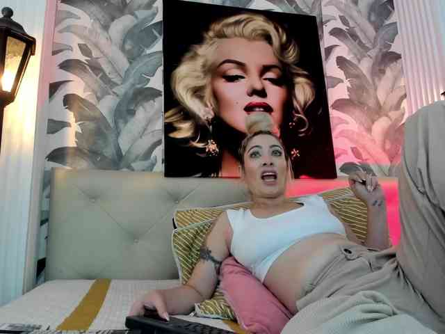 viktoria-davis webcam