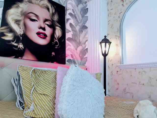 viktoria-davis webcam