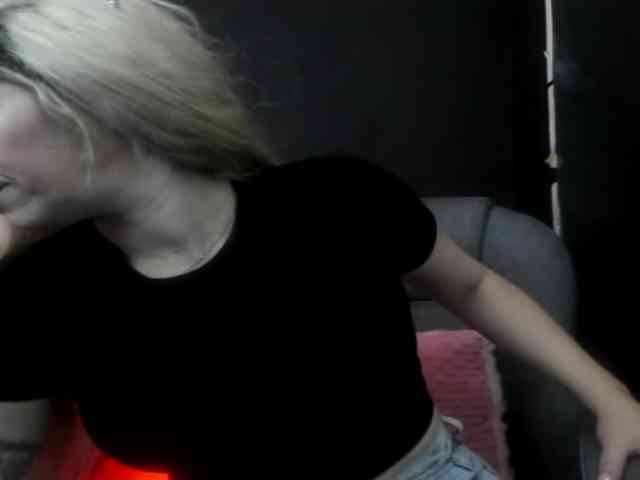 viktoria-davis webcam