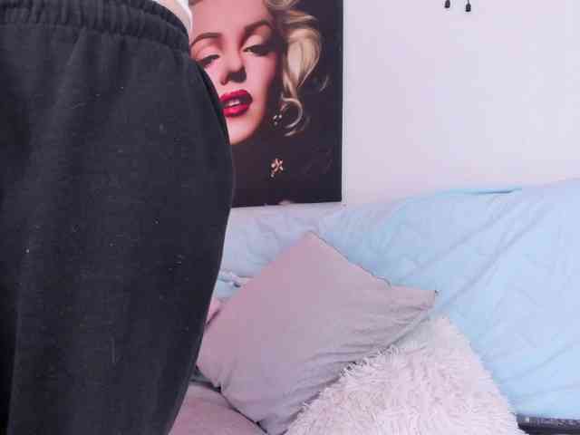 viktoria-davis webcam
