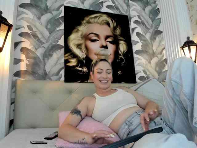 viktoria-davis webcam