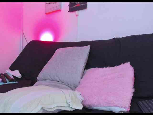 viktoria-davis webcam