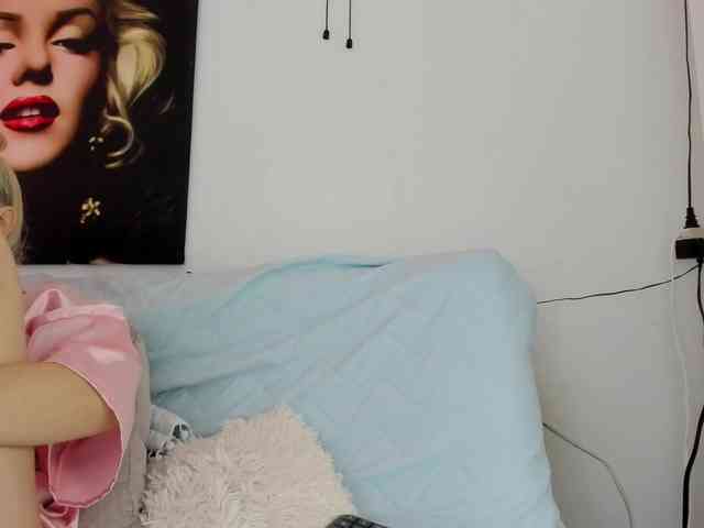 viktoria-davis webcam