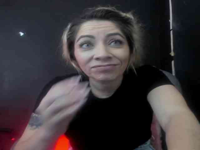 viktoria-davis webcam