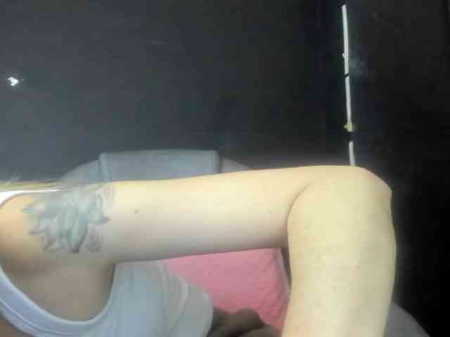 viktoria-davis webcam