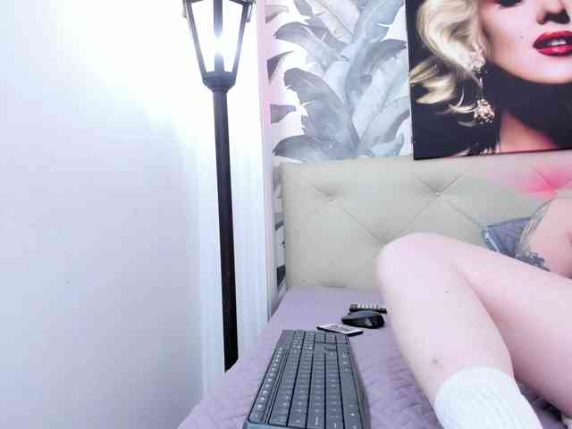 viktoria-davis webcam
