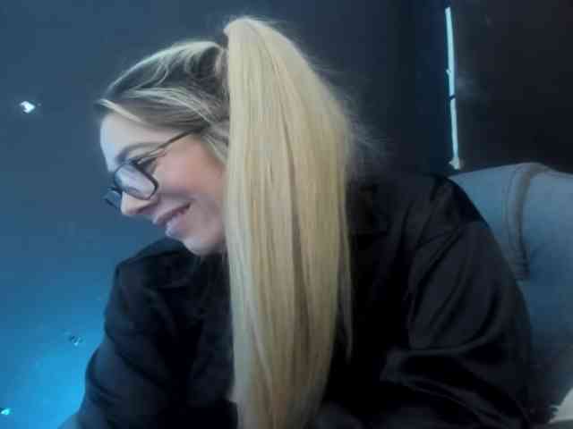 viktoria-davis webcam