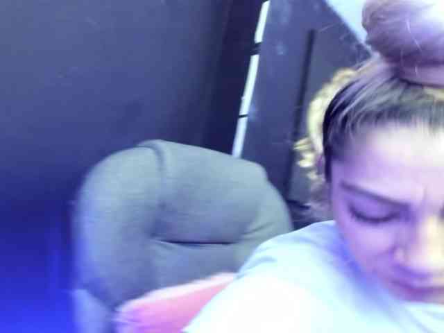 viktoria-davis webcam