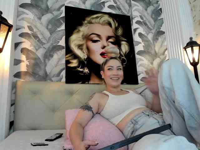 viktoria-davis webcam