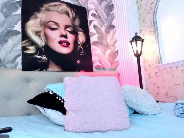 viktoria-davis webcam