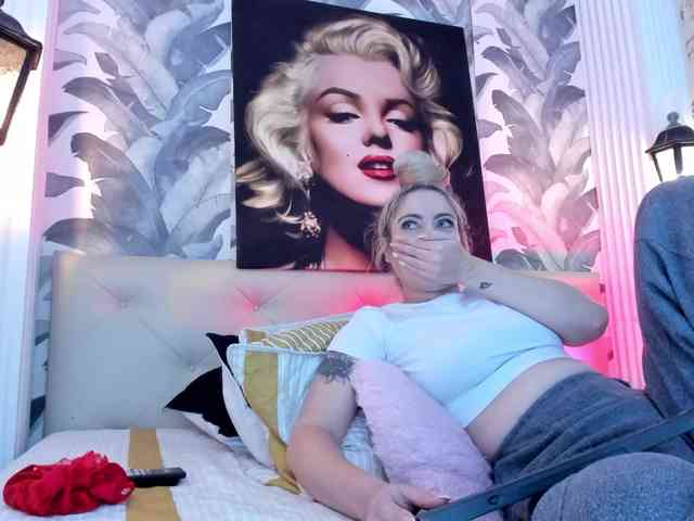 viktoria-davis webcam