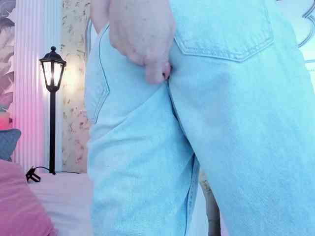 viktoria-davis webcam