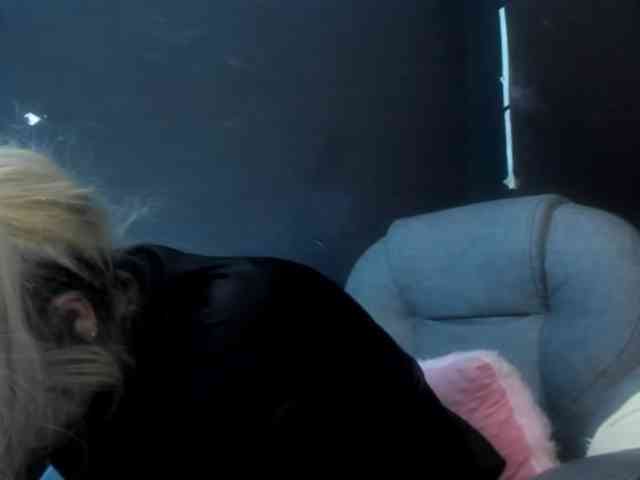 viktoria-davis webcam