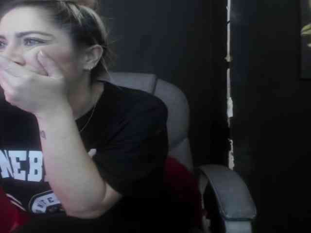 viktoria-davis webcam