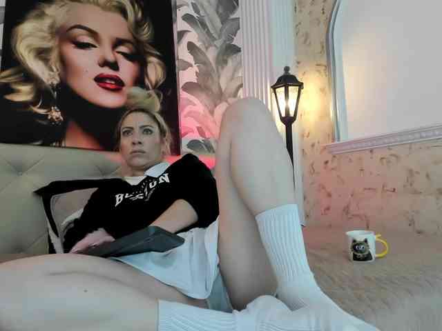 viktoria-davis webcam