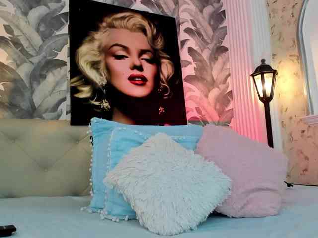 viktoria-davis webcam
