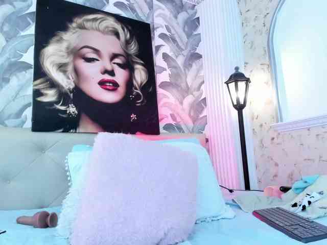 viktoria-davis webcam