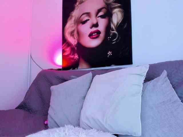 viktoria-davis webcam