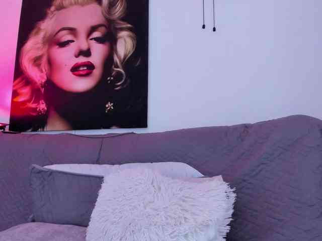 viktoria-davis webcam