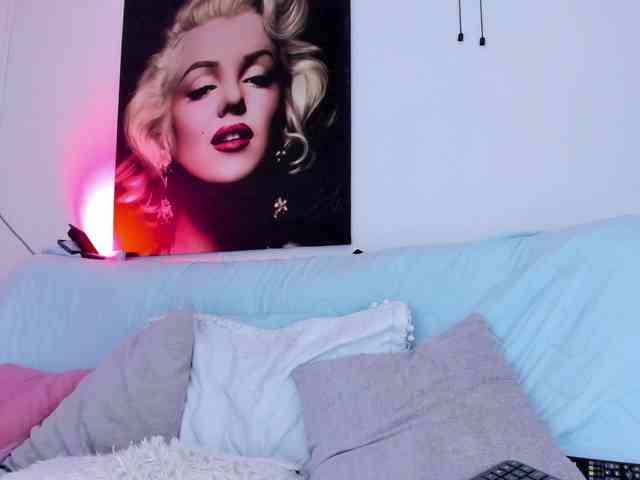 viktoria-davis webcam