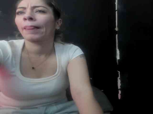 viktoria-davis webcam