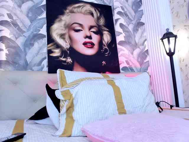 viktoria-davis webcam