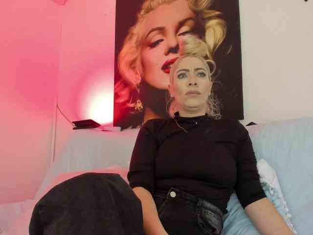 viktoria-davis