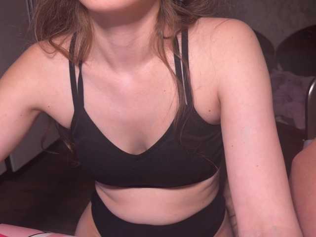 milana_sexwife preview