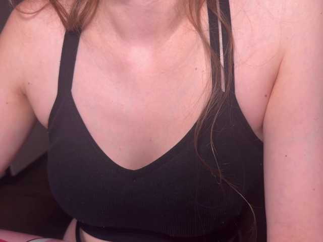 DvaBomja live webcam show