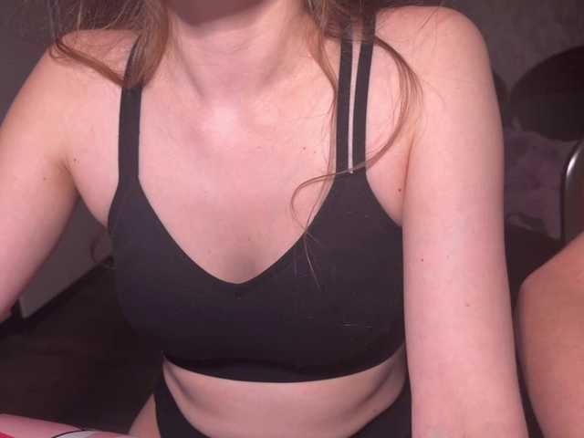 DvaBomja live webcam show