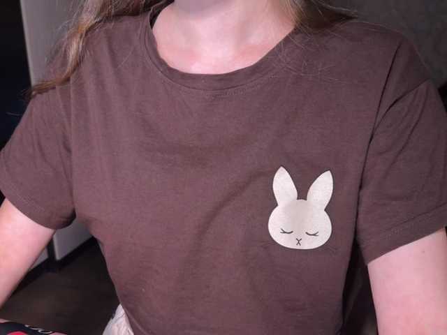 DvaBomja live cam on BongaCams
