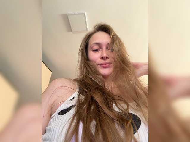 DvaBomja live cam on BongaCams